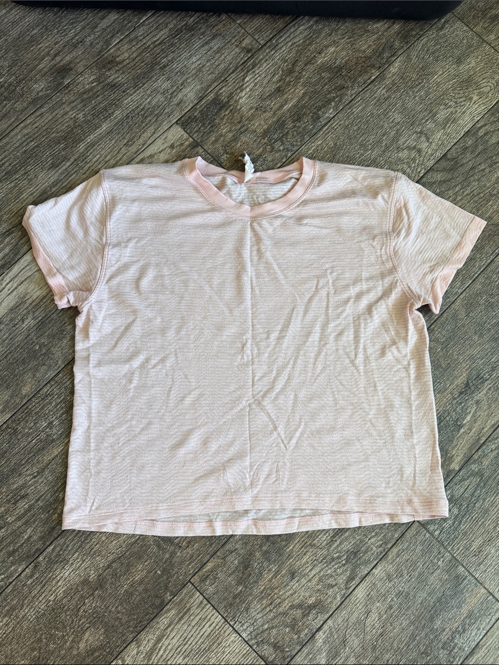 Women’s lululemon Lightweight Pink Short Sleeve Tee